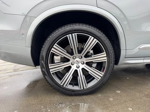 Certified 2024 Volvo XC90 T8 Plus w/ Protection Package Premier image 23