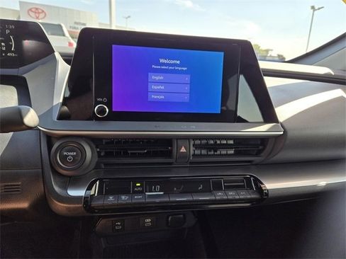 Used 2024 Toyota Prius LE image 18