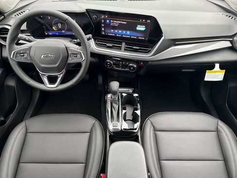 New 2026 Chevrolet Trax ACTIV FWD image 12