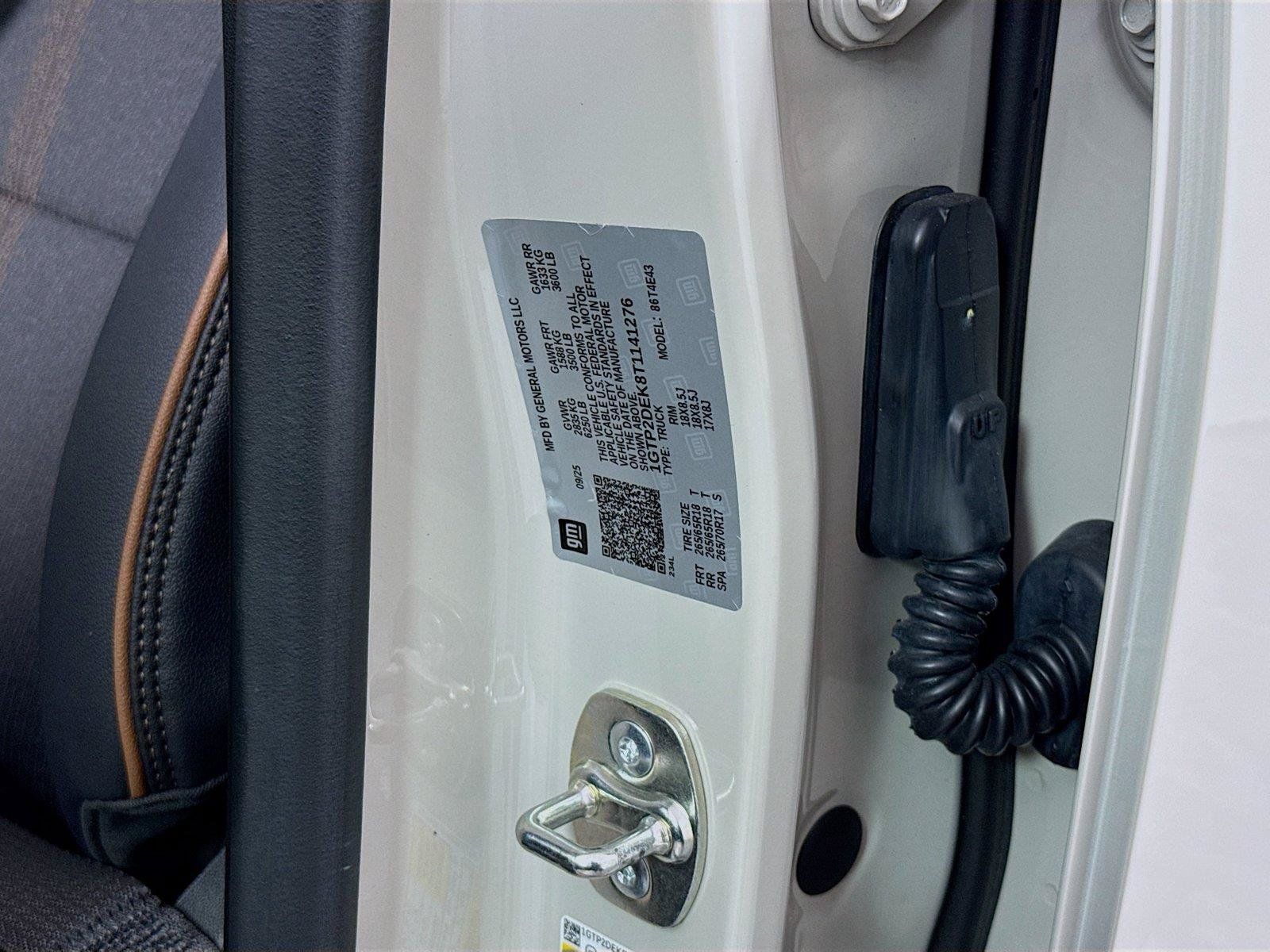 Used 2026 GMC Canyon AT4 AWD/4WD image 35