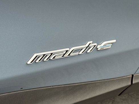 Used 2023 Ford Mustang Mach-E Select RWD image 8