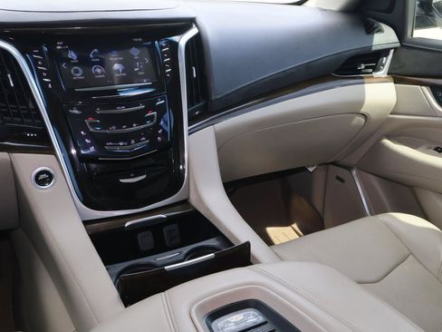 Used 2019 Cadillac Escalade Premium Luxury w/ LPO, Radiant Package RWD image 14