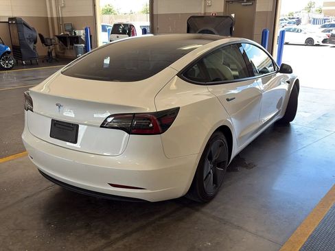 Used 2021 Tesla Model 3 Standard Range Plus RWD image 2