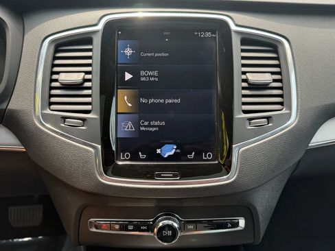 Used 2022 Volvo XC90 T5 Momentum w/ Climate Package image 14