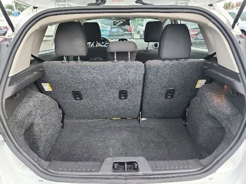 Used 2019 Ford Fiesta SE FWD image 14
