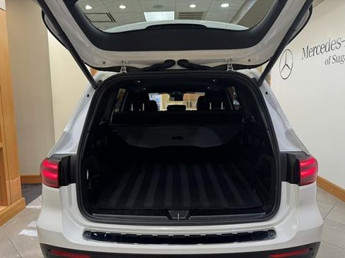 Used 2025 Mercedes-Benz GLB 250 image 21