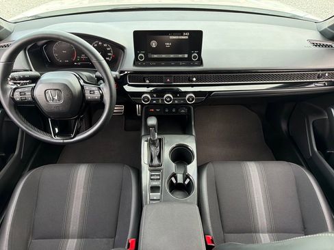 Used 2025 Honda Civic Sport image 20