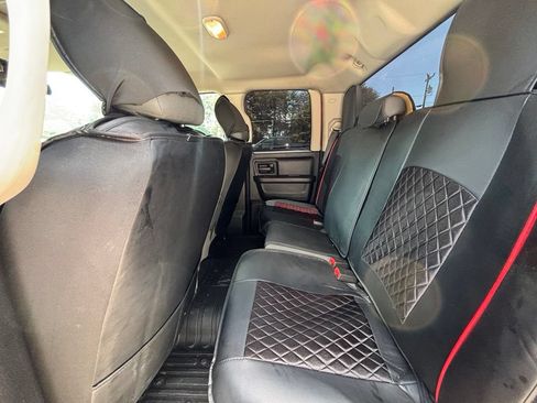 Used 2015 RAM 1500 Express AWD/4WD image 27