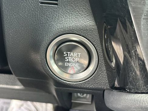 Used 2025 Lexus ES 350 w/ Premium Package FWD image 25