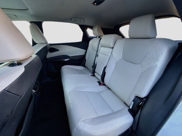 Used 2023 Lexus RX 350 Premium w/ Accessory Package (Z1) AWD/4WD image 20