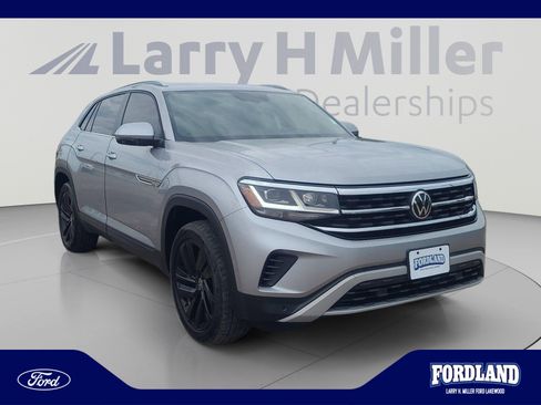 Used 2021 Volkswagen Atlas Cross Sport SE AWD/4WD image 7