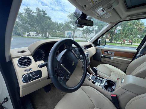 Used 2010 Land Rover LR4 HSE LUX AWD/4WD image 34