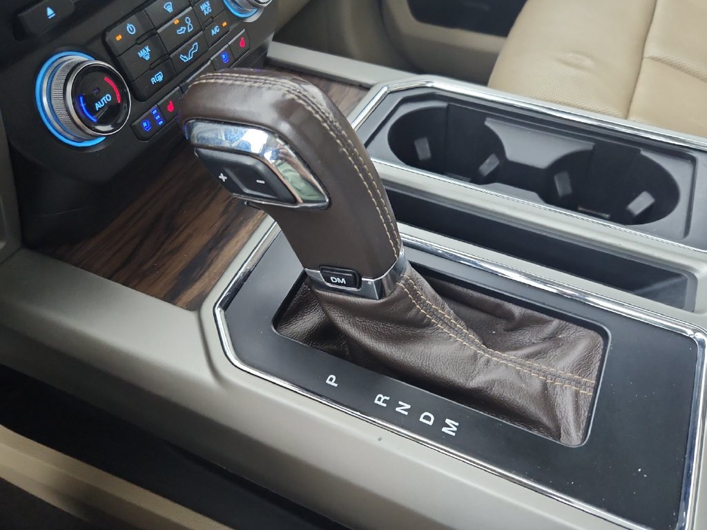 Used 2018 Ford F150 Lariat w/ Equipment Group 502A Luxury AWD/4WD image 31