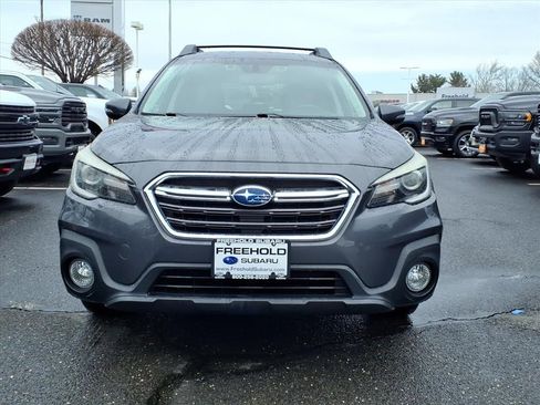Used 2019 Subaru Outback 2.5i Limited image 2