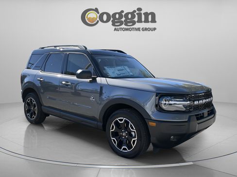 New 2025 Ford Bronco Sport Outer Banks image 8