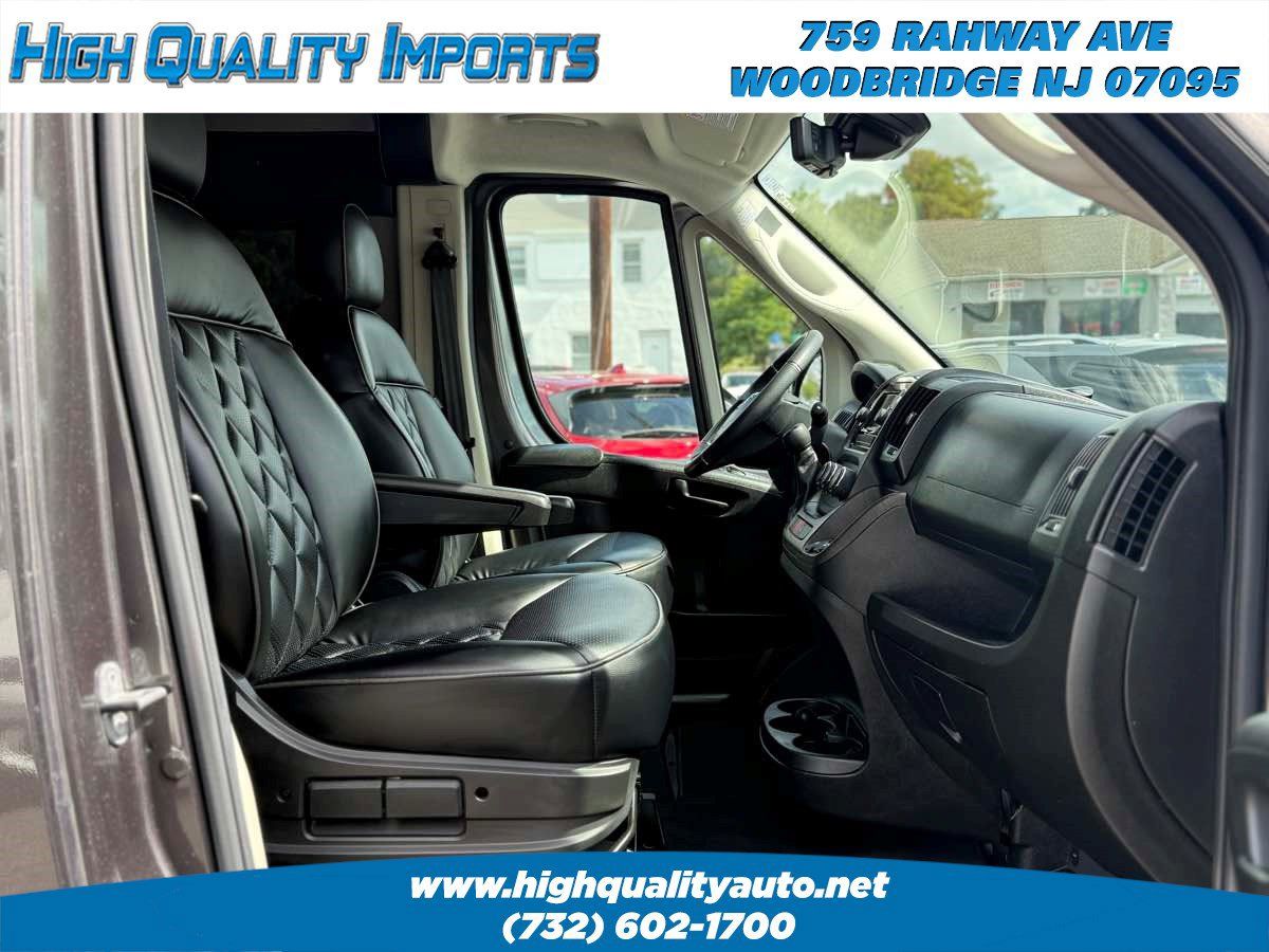 Used 2021 RAM ProMaster 2500 w/ Premium Appearance Group FWD image 36
