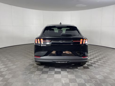 Used 2021 Ford Mustang Mach-E Select image 4