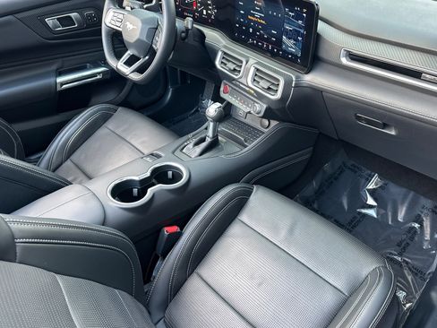 Used 2024 Ford Mustang GT Premium image 27