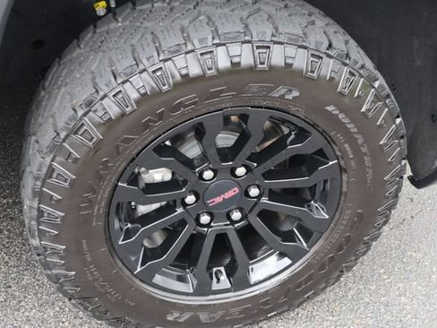 Used 2022 GMC Sierra 1500 AT4X AWD/4WD image 28