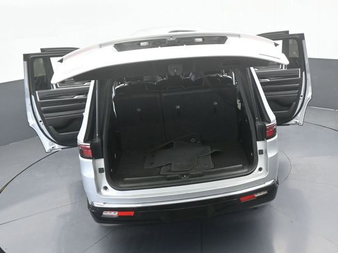 Used 2022 Jeep Wagoneer Series I image 76