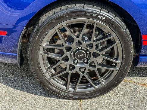 Used 2014 Ford Mustang Shelby GT500 w/ Equipment Group 821A image 34