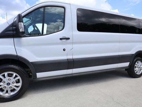 Used 2021 Ford Transit 350 XLT RWD image 33