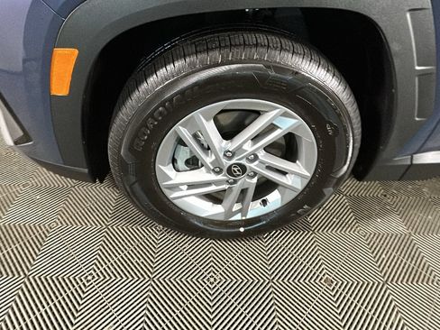 Certified 2026 Hyundai Tucson SE FWD image 11