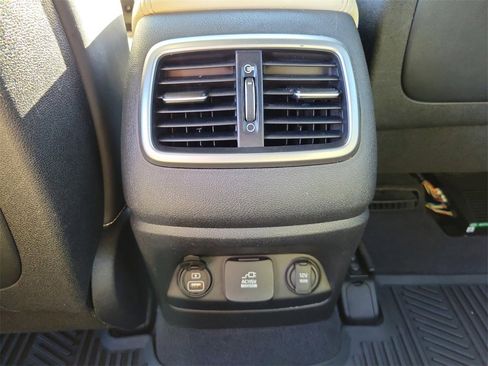 Used 2016 Kia Sorento SX w/ SXL Technology Package image 13