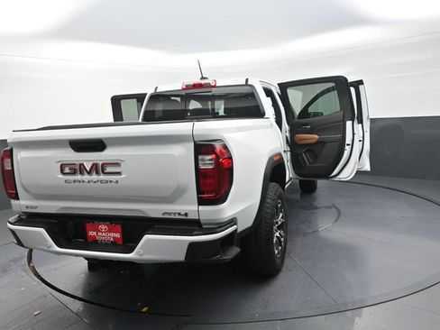 Used 2024 GMC Canyon AT4 w/ AT4 Premium Package image 57