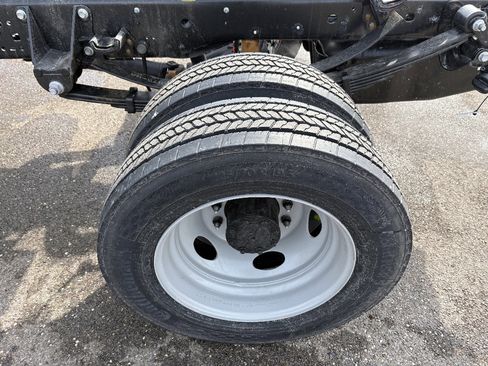 New 2026 Ford F550 4x4 Regular Cab Super Duty w/ Snow Plow Prep Package image 11