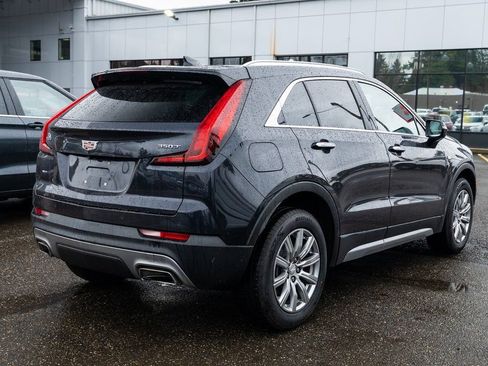 Used 2024 Cadillac XT4 Premium Luxury image 6