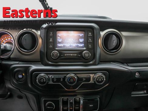 Used 2019 Jeep Wrangler Unlimited Sport S image 12