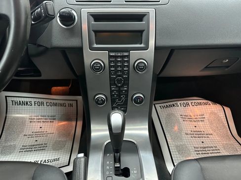 Used 2010 Volvo S40 2.4i image 11