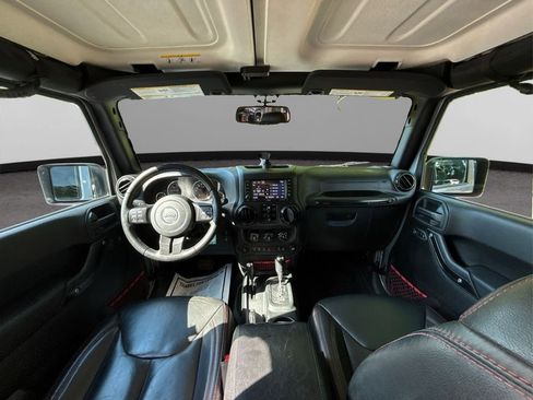 Used 2018 Jeep Wrangler Unlimited Rubicon image 24