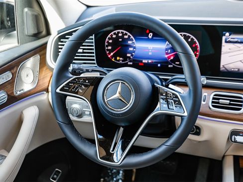 New 2026 Mercedes-Benz GLE 450 4MATIC image 13