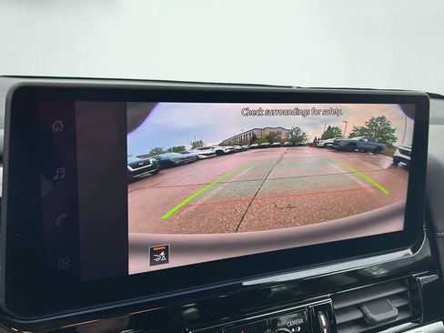 New 2026 Nissan Pathfinder SV AWD/4WD image 9