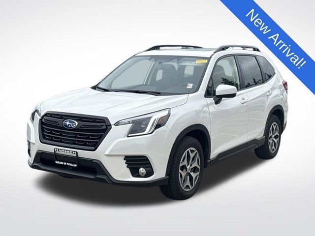 Used 2023 Subaru Forester Premium AWD/4WD image 3