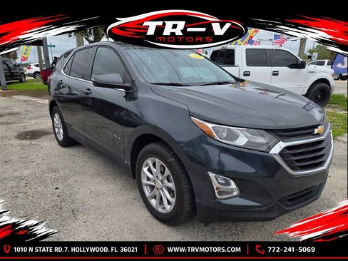 Used 2019 Chevrolet Equinox LT FWD image 2