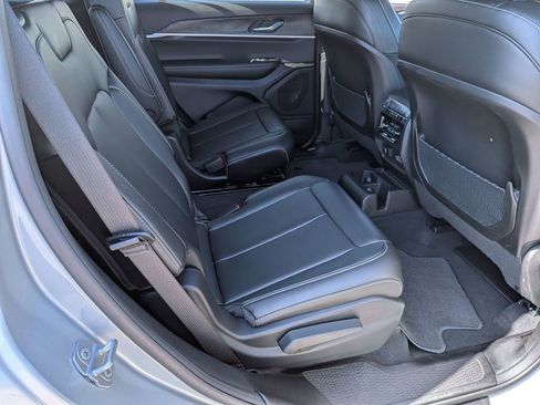 New 2025 Jeep Grand Cherokee L Limited RWD image 29