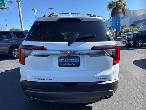 Used 2023 GMC Acadia AT4 w/ Technology Package image 4