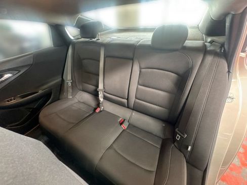 Used 2022 Chevrolet Malibu LT FWD image 25