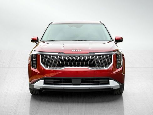 New 2026 Kia Carnival image 2