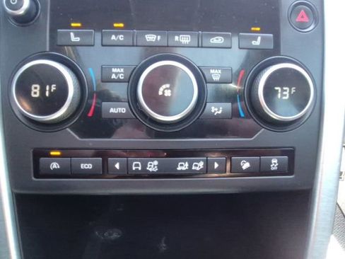 Used 2017 Land Rover Discovery Sport HSE AWD/4WD image 29