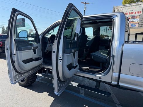 Used 2022 Ford F350 Limited w/ FX4 Off-Road Package image 13