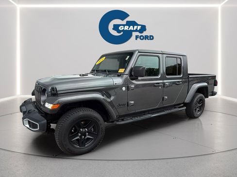 Used 2021 Jeep Gladiator Sport AWD/4WD image 12