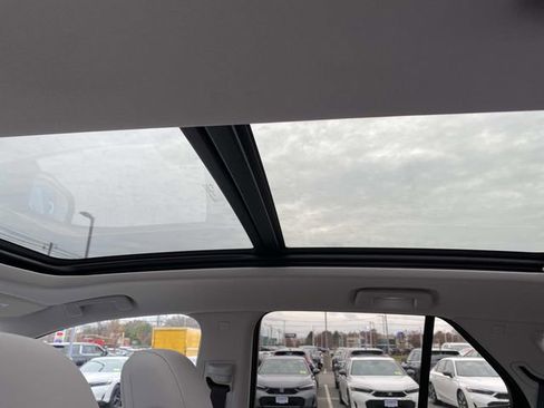 New 2026 Honda Prologue Touring image 8