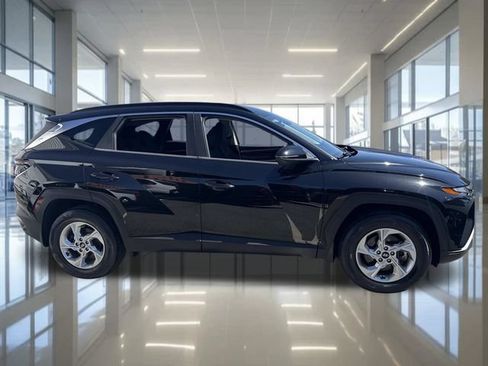 Certified 2022 Hyundai Tucson SEL AWD/4WD image 3