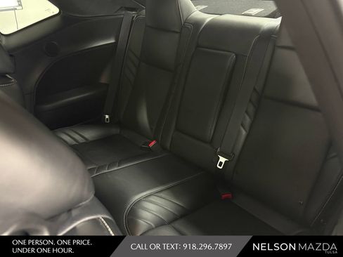 Used 2018 Dodge Challenger SRT Hellcat RWD image 33