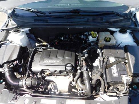 Used 2016 Chevrolet Cruze LTZ image 17