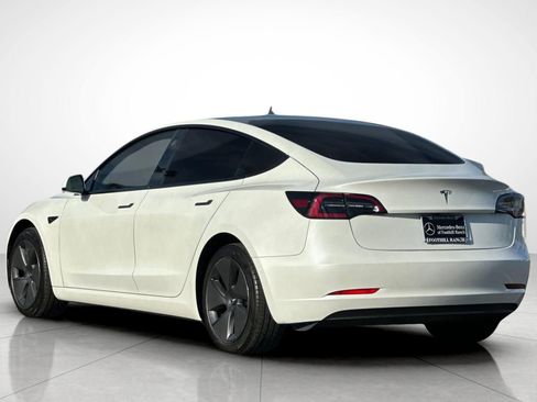 Used 2022 Tesla Model 3 image 13